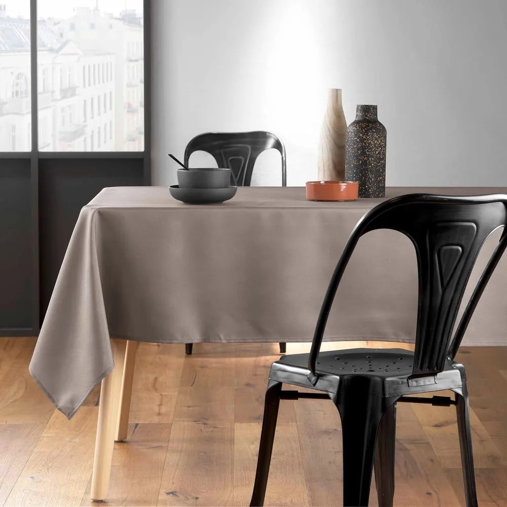 Obrus 140x200 cm Essentiel – douceur d'intérieur