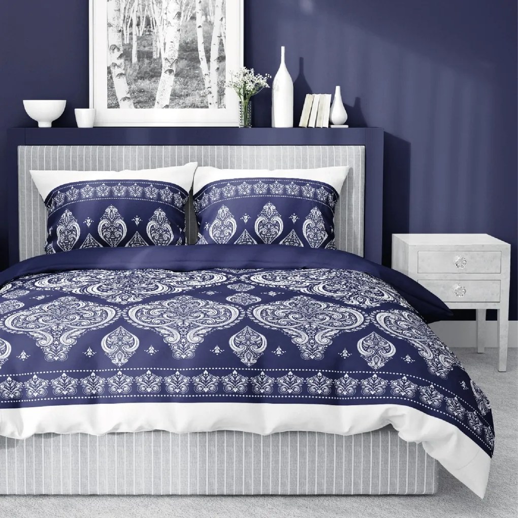 Dokonalé postelné bavlnené obliečky v modrej farbe s krásnym bielym vzorom