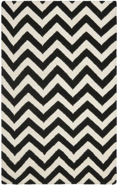 Vlnený koberec Nellaj 121x182 cm, čierny