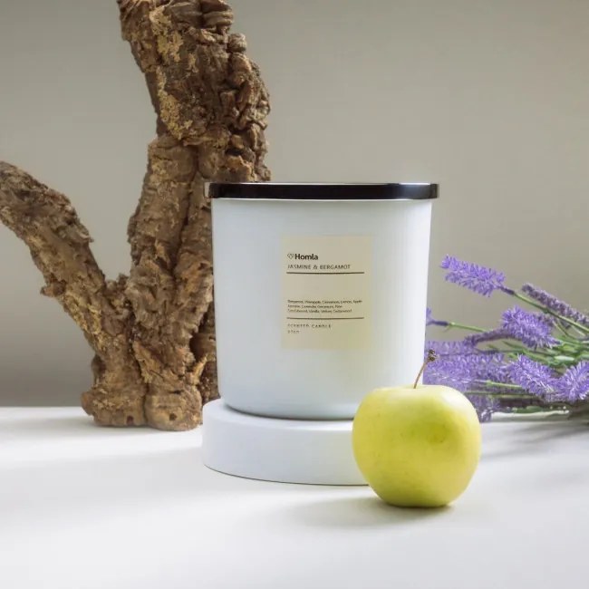 Sviečka AURA Jasmín&Bergamot 740190