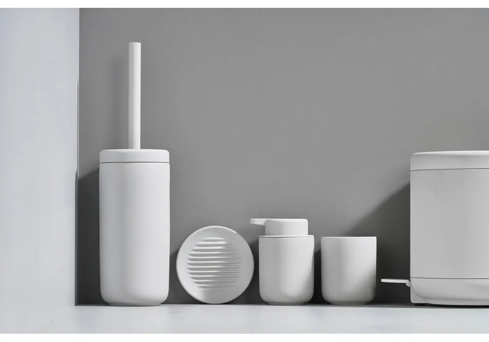 Svetlosivá toaletná kefa z kameniny Zone Soft Grey