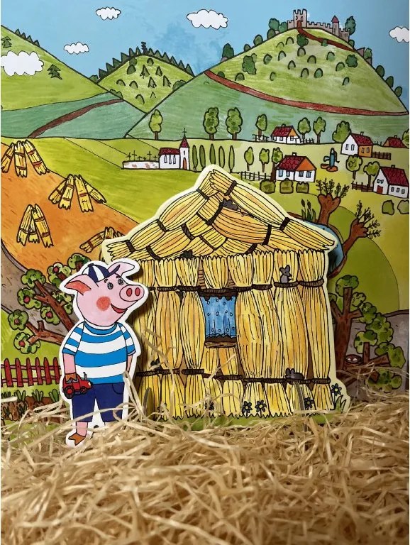 MARIONETINO Bábky a kulisy k rozprávke O troch prasiatkach