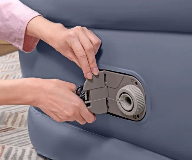 Nafukovací matrac Bestway 6713G so vzduchovou pumpou 97x191x51 cm