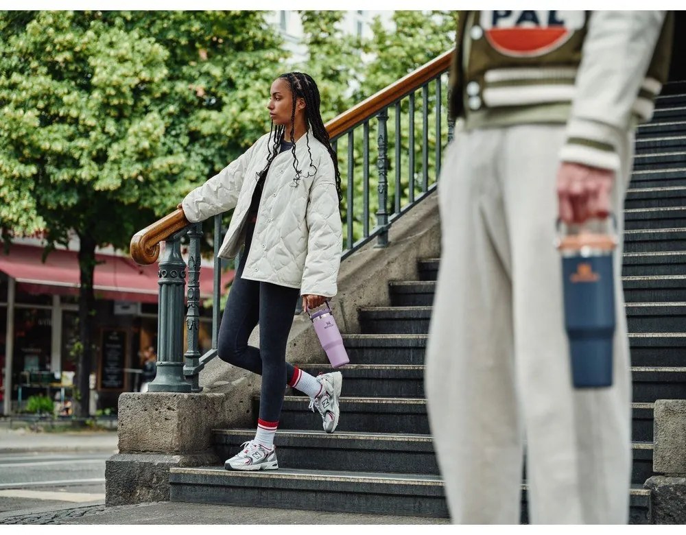 Ružová termoska z nehrdzavejúcej ocele 890 ml IceFlow™ Flip Straw 2.0 Tumbler Cherry Blossom – Stanley