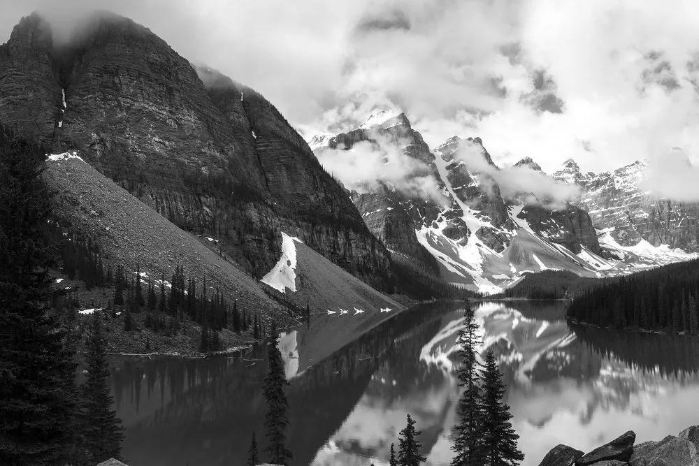 Obraz nádherná horská krajina v čiernobielom prevedení Varianta: 120x80