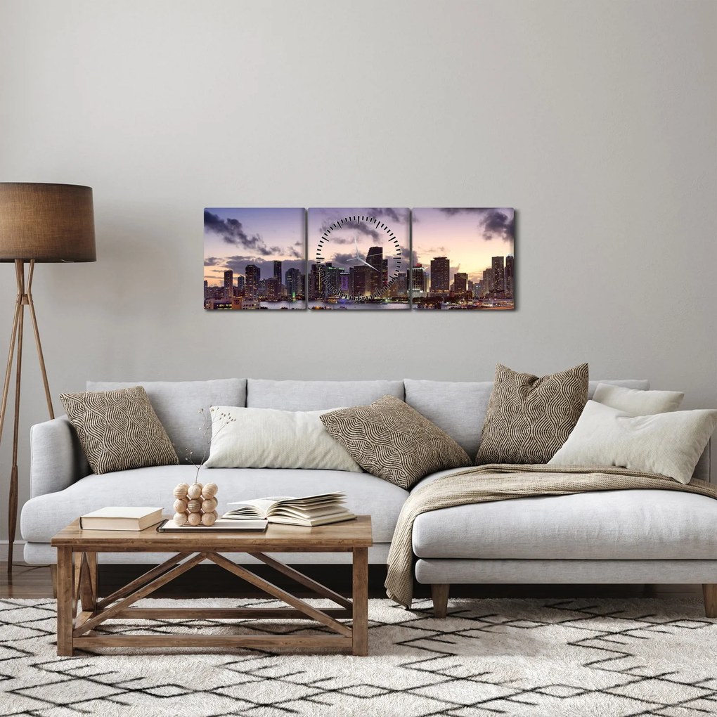 Obraz - mrakodrapy veľkomesta (s hodinami) (90x30 cm)