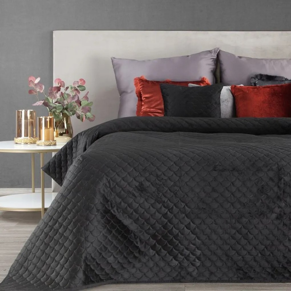 DomTextilu Luxusný čierny prešívaný prehoz na posteľ Šírka: 170 cm | Dĺžka: 210 cm 26163-150601