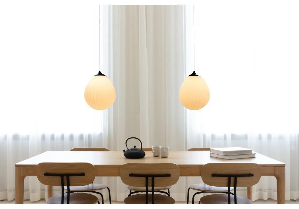 Čiernobiele tienidlo ø 27 cm Around the World Medium – UMAGE