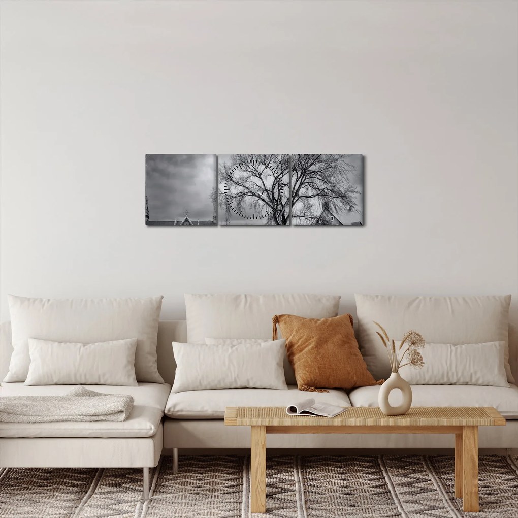 Obraz čiernobielej dediny (s hodinami) (90x30 cm)
