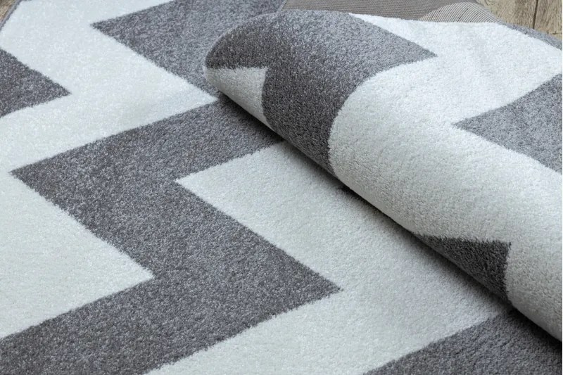 Koberec SKETCH - FA66 Cikcak