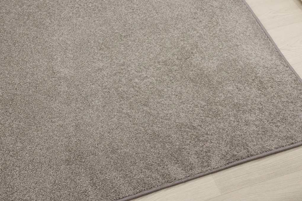 Vopi koberce Kusový koberec Capri béžový - 133x190 cm