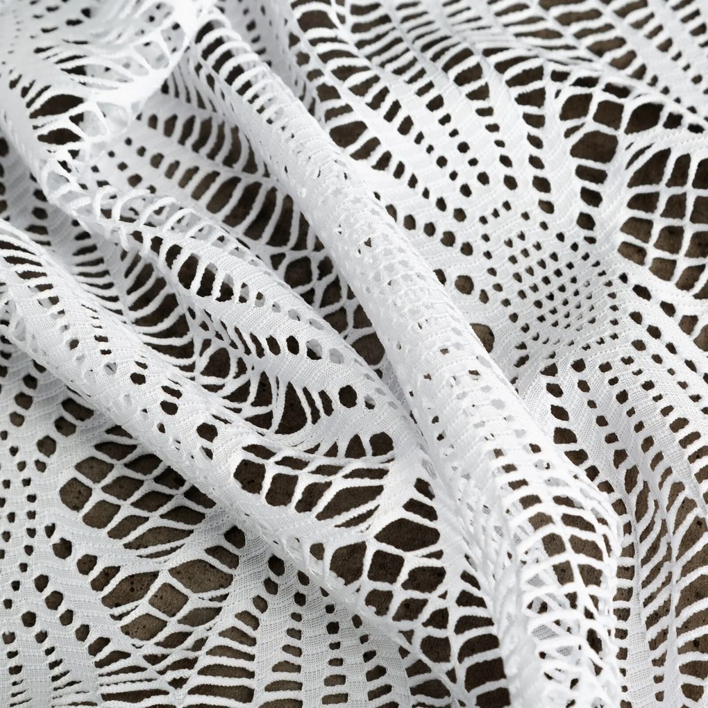 ZÁCLONA NA KRÚŽKOCH ROZI 140X250 CM BIELA