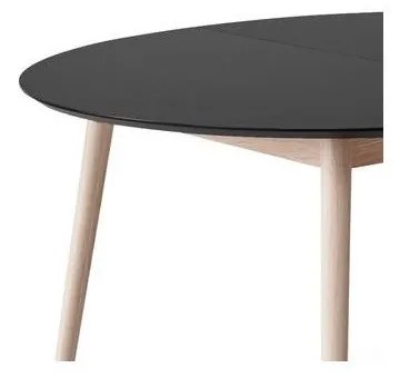 Okrúhly rozkladací jedálenský stôl s čiernou doskou a prídavnou doskou ø 135 cm Meza – Hammel Furniture