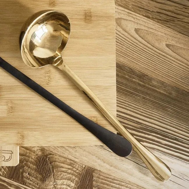 Kuchynská naberačka STILO zlatá ALL 854243