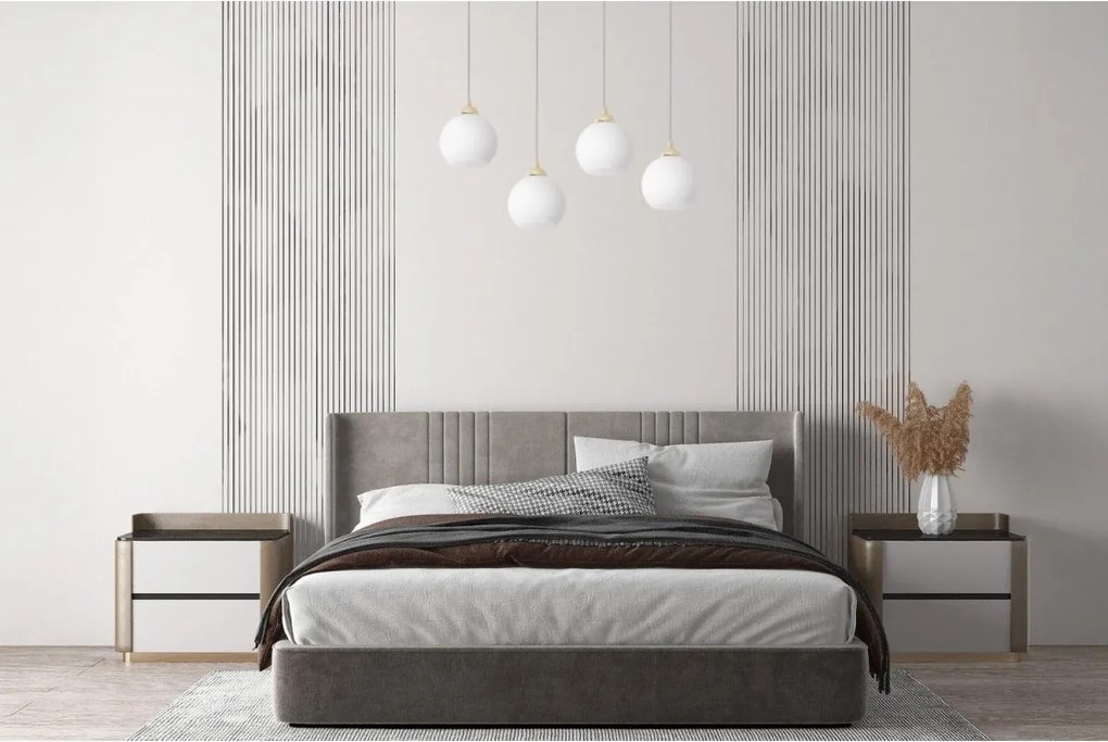 Závesné svietidlo Eliza, 4x biele sklenené tienidlo, g/be