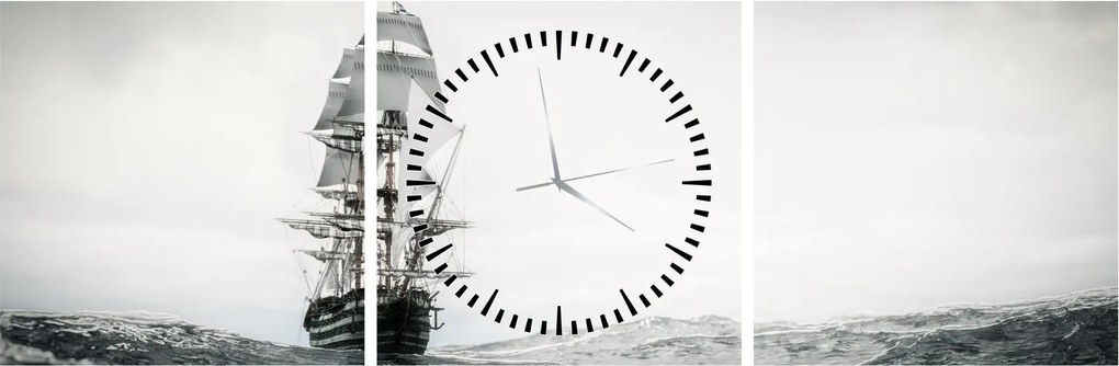 Obraz - Loď plávajúca po oceáne (s hodinami) (90x30 cm)