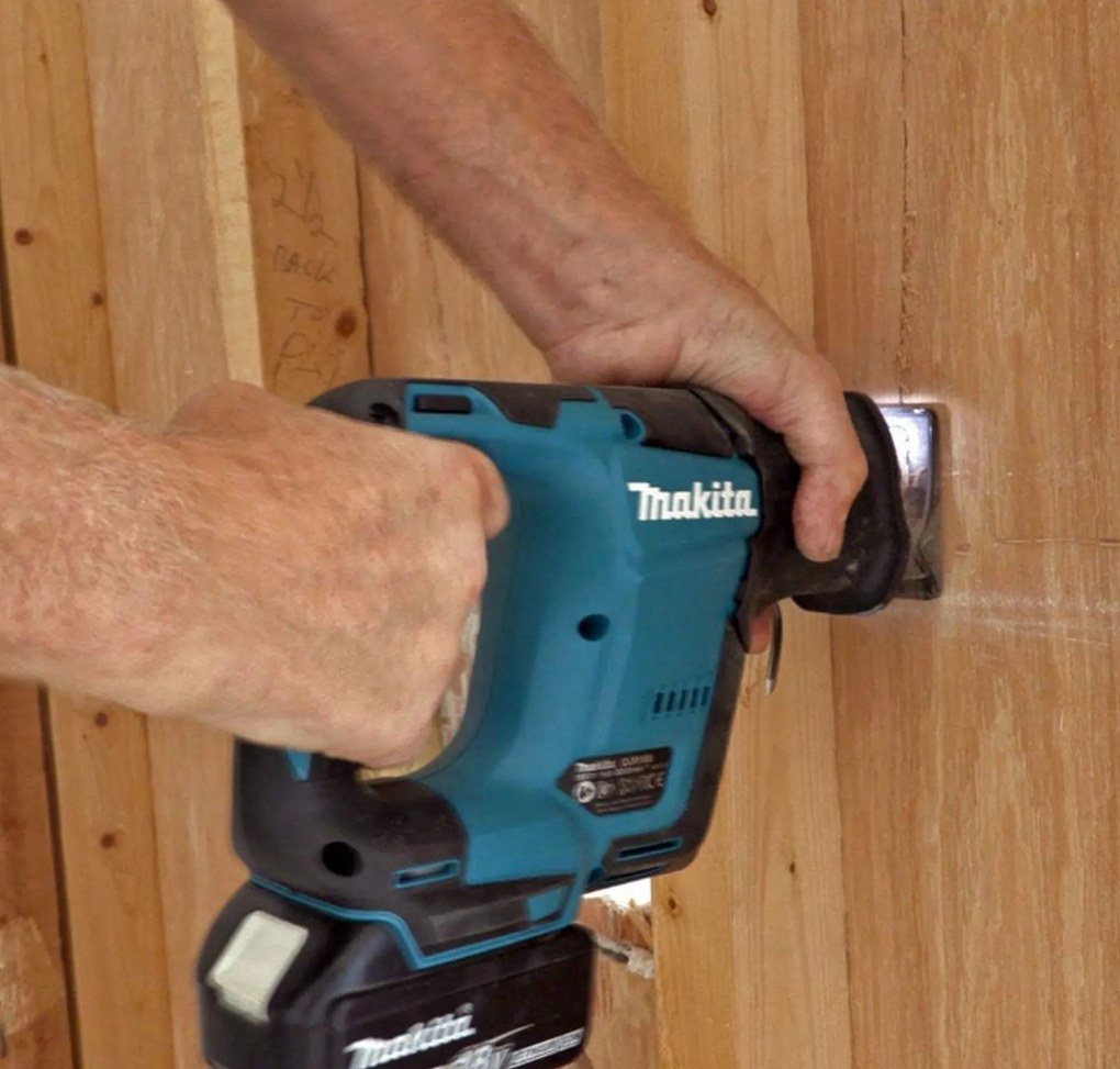 Makita DJR188ZJ Aku píla chvostovka 18V, bez aku, Makpac