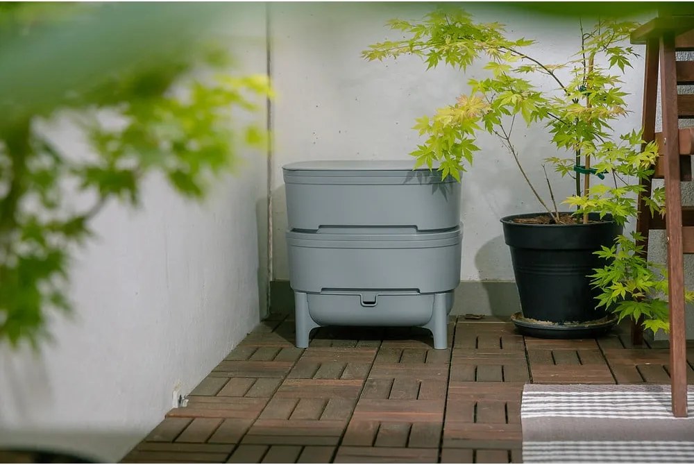 Sivý kompostér 30 l Urbalive – Plastia