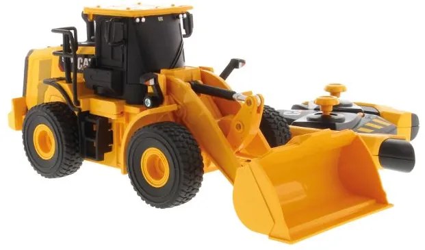 Revell Nákladné auto na diaľkové ovládanie (nakladač RC CAT 950M)  (100396483)