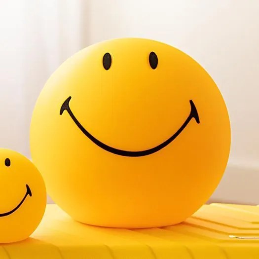 Mr Maria svetlo hviezdneho smajlíka