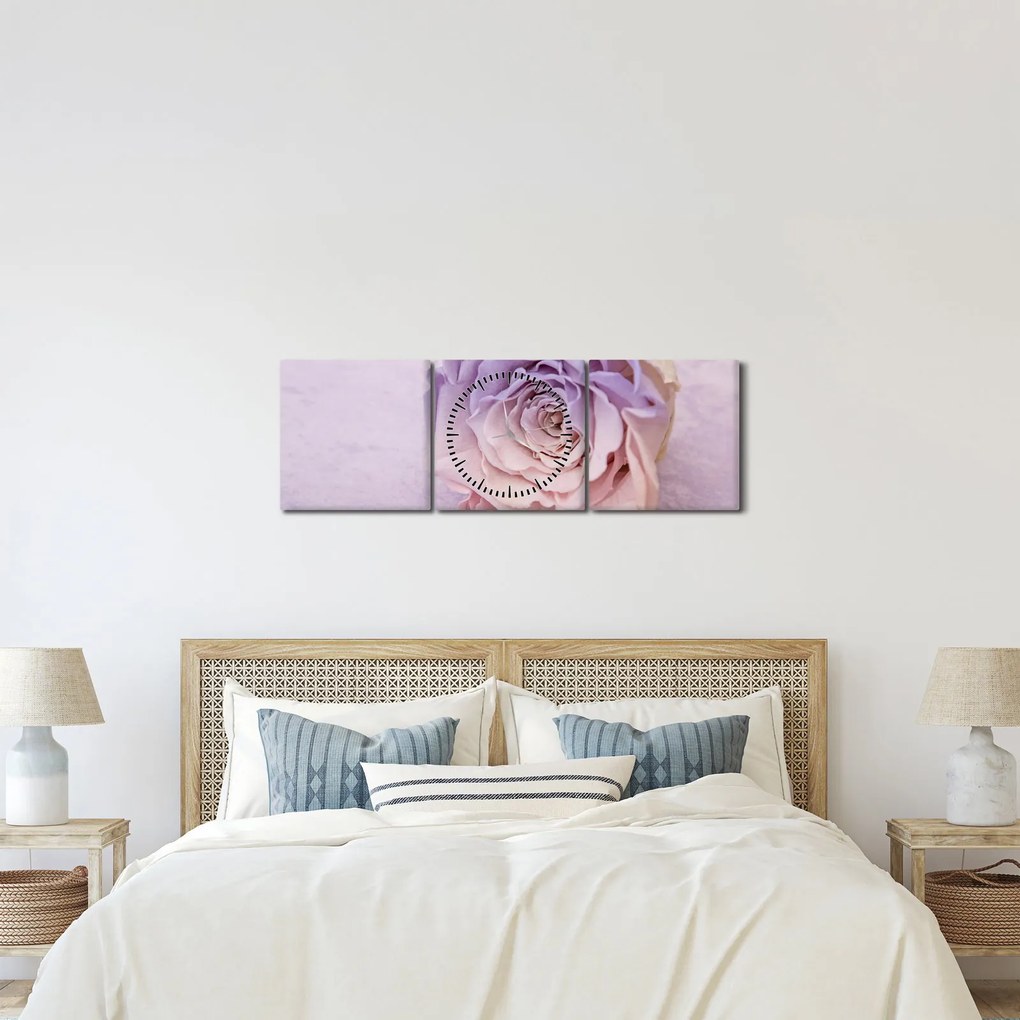 Obraz detailu kvetu ruže (s hodinami) (90x30 cm)