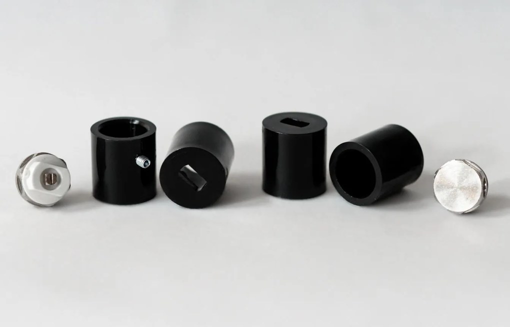 Regnis Kalipso MIX, Vykurovacie teleso 540x1800mm, 704W, čierna matná, MK180/50/D5/BLACK