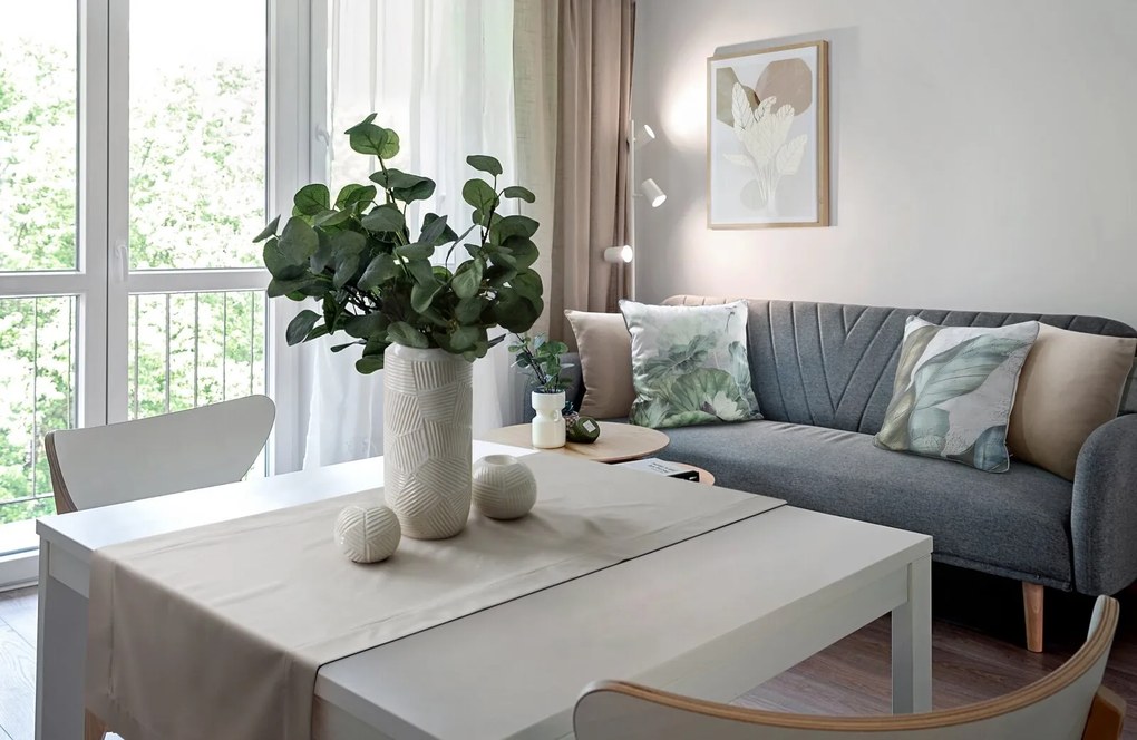 DEKORAČNÁ GUĽA ROMINA 9X10 CM KREMOVÁ