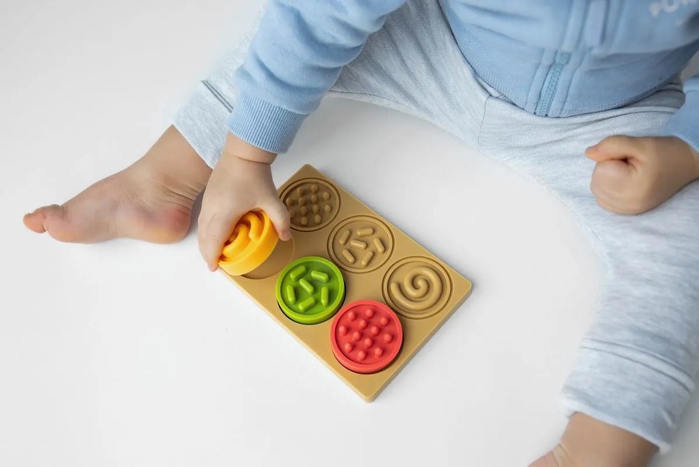 Mom’s Care - senzorické puzzle - kolieska