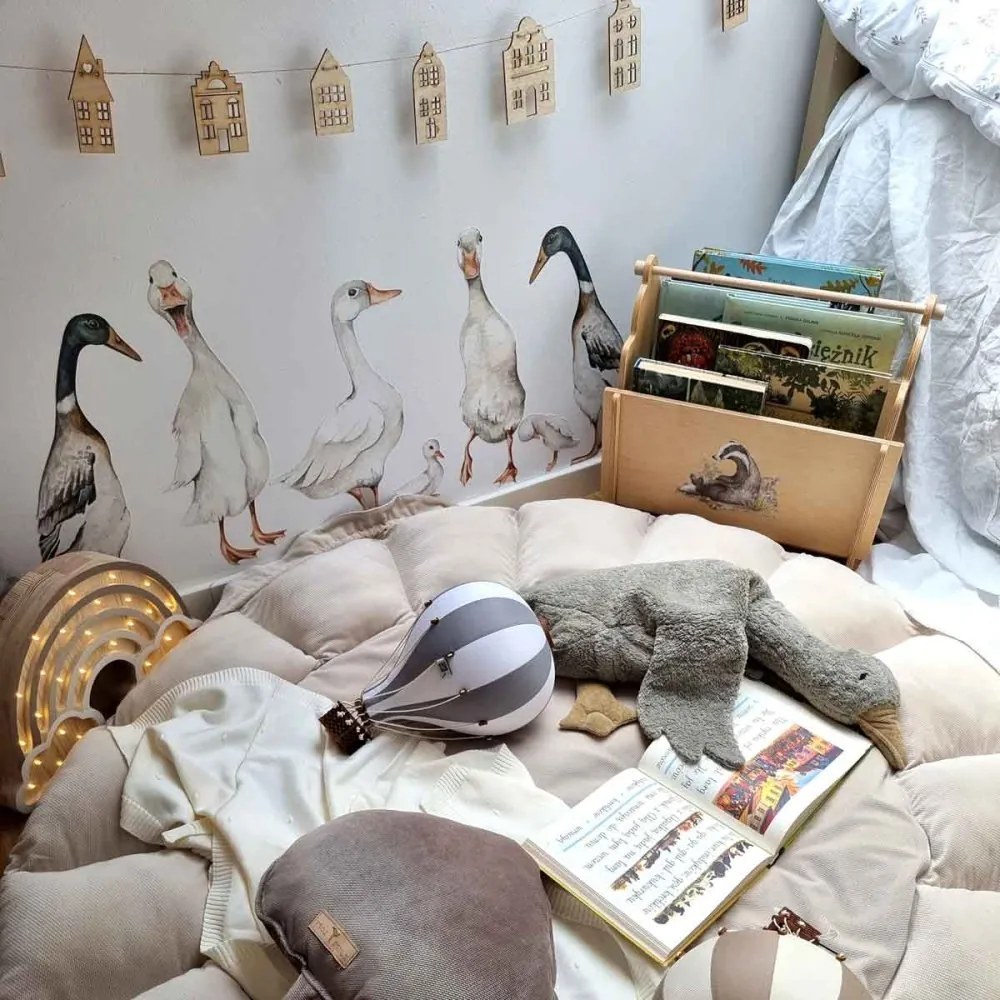 Samolepka do detskej izby bielej kačice 78x40cm