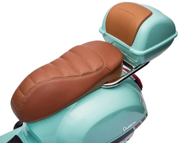 Elektrický skúter Vespa GTS Super mätový