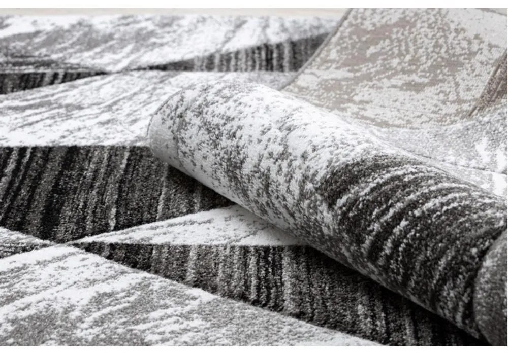Kusový koberec Nano sivý 140x190cm
