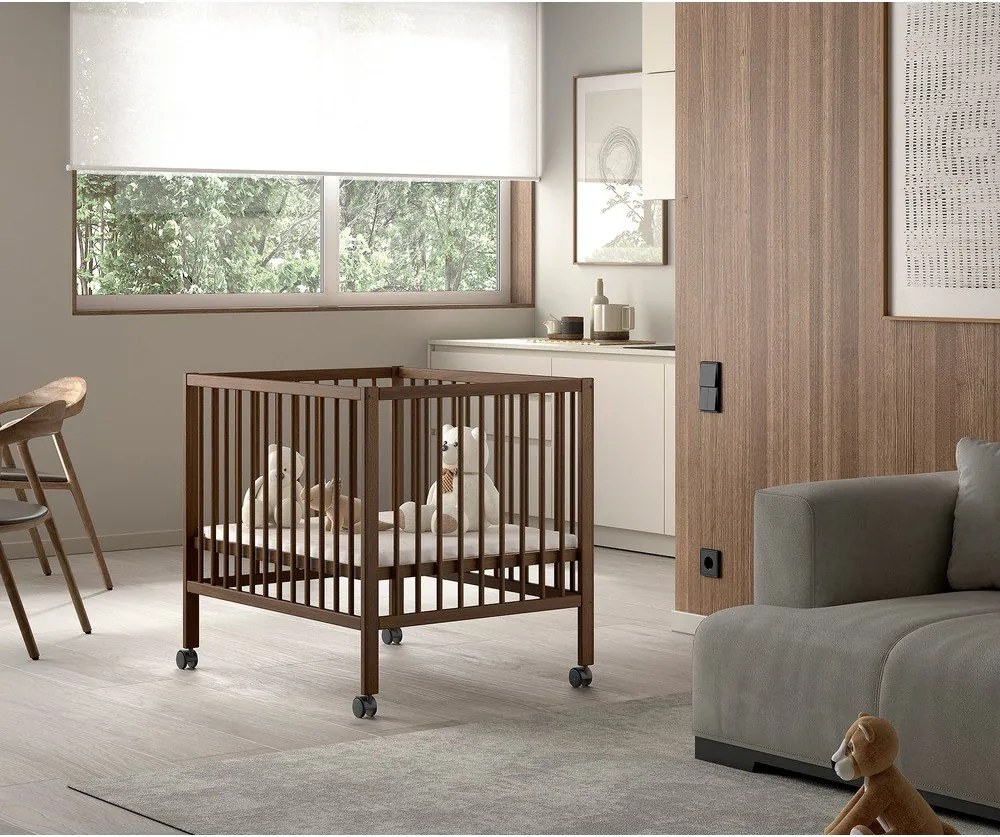 Hnedá detská ohrádka z bukového dreva 95x75 cm Dino – Vipack