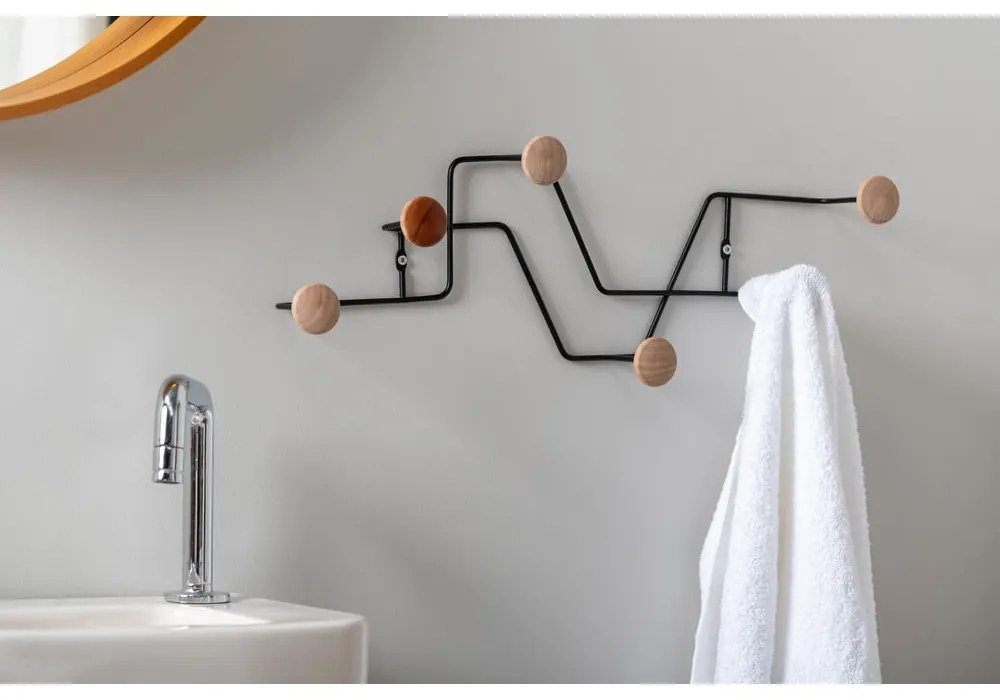 Čierny kovový nástenný vešiak Zig Zag - PT LIVING