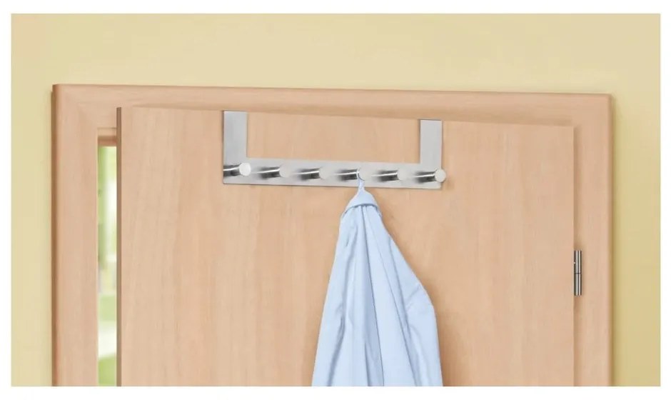 Kovový vešiak na dvere v striebornej farbe 39 cm Celano – Wenko