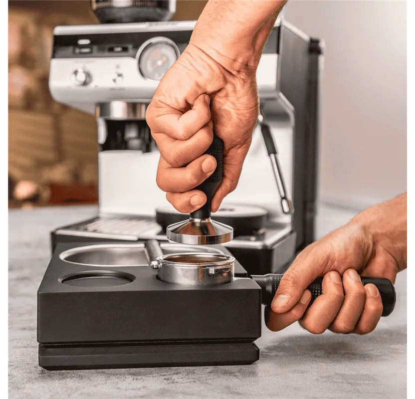 Pákový kávovar KRUPS Precision+ XP804T10 Hliníkový/Čierny