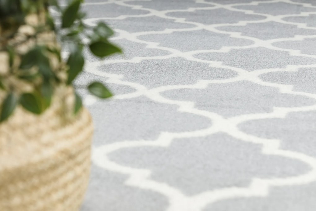 Koberec BCF Morad TRELLIS Vzor marocká mreža, svetlosivý