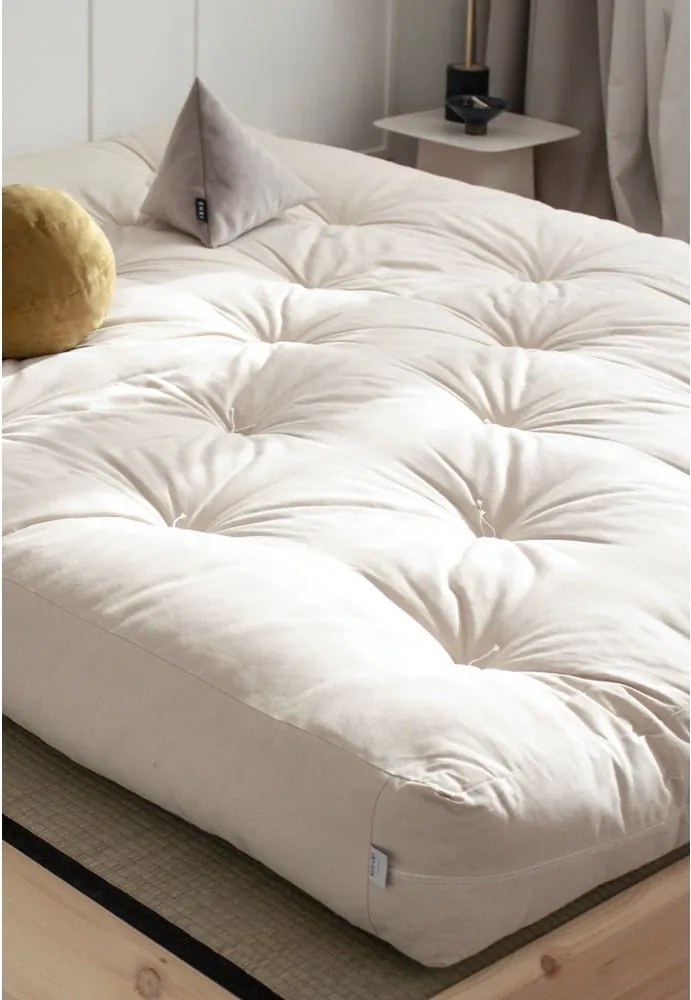 Čierna dvojlôžková posteľ z masívneho dreva s úložným priestorom Karup Design Ziggy, 140 x 200 cm