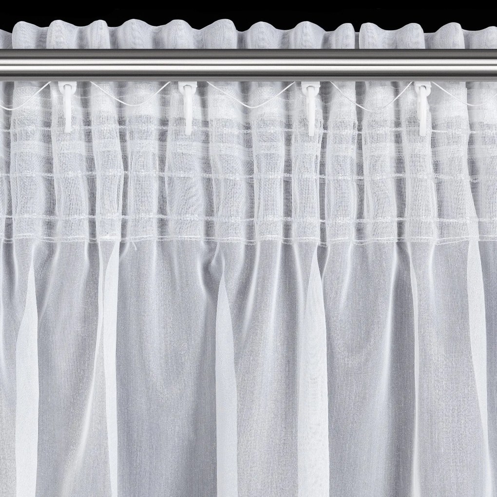 ZÁCLONA NA PÁSKE MIREA 350X150 CM BIELA