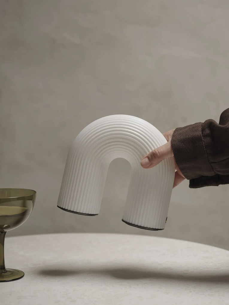 Ferm Living Stmievateľná LED lampa Vuelta White