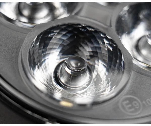 LED Bodové svietidlo pre traktor BLACK LED/20W/10-30V IP69 5700K okrúhly