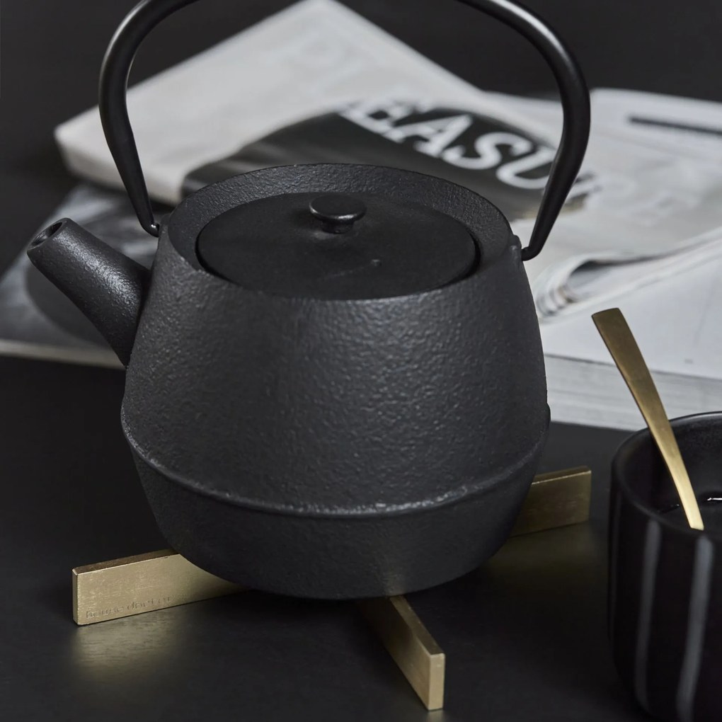House Doctor Podložka pod hrniec Cros Brushed Brass