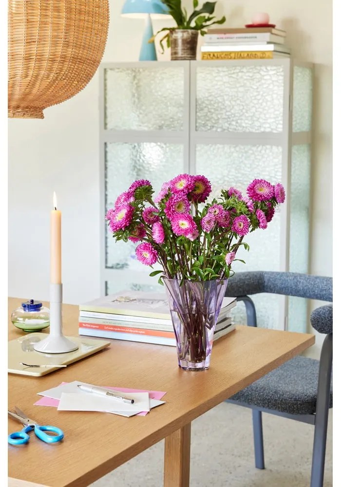 Fialová sklenená ručne vyrobená váza (výška 18 cm) Bloom – Hübsch