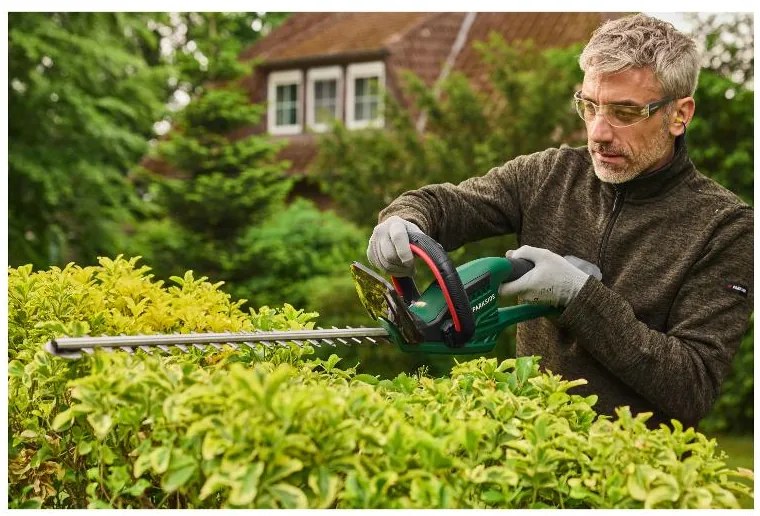 Parkside®  Aku nožnice na živý plot Phsa 20-Li C3 – bez akumulátora + Aku odvetvovač Pahe 20-Li E5 – bez akumulátora  (800010700)