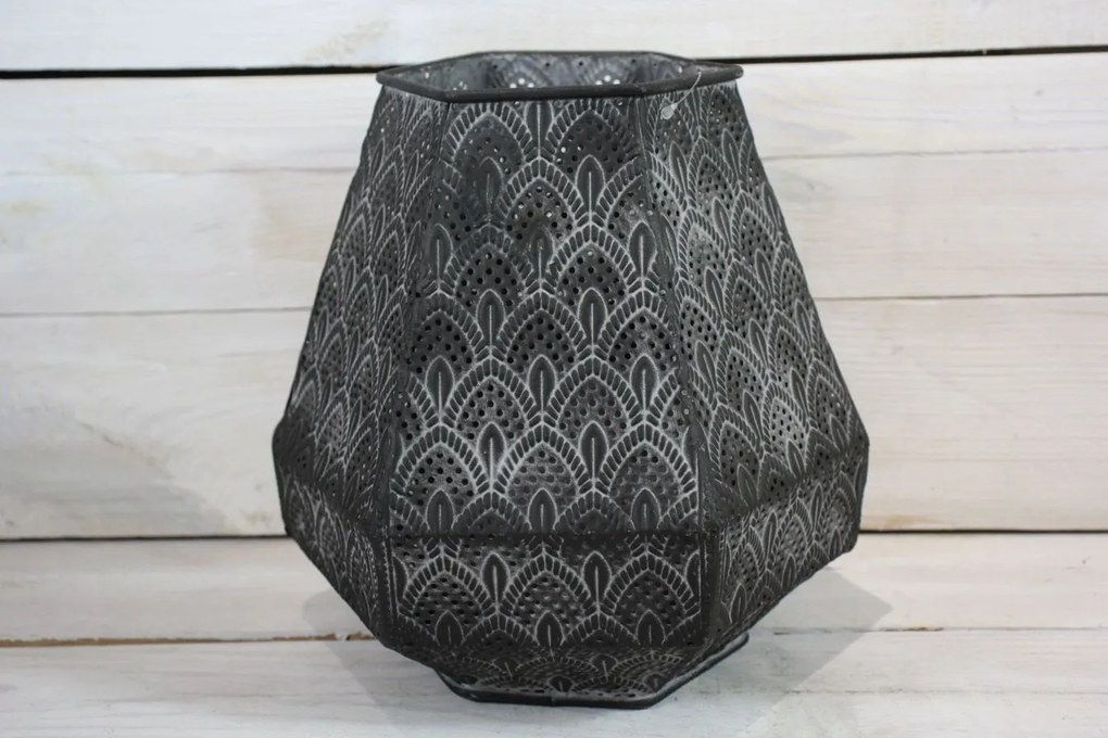 Plechový svietnik so sklom v arabskom štýle - sivo-čierny (v. 21 cm) - orientálny štýl