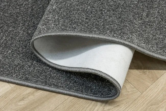 Metrážny koberec LAGO TERMO 36889 sivý