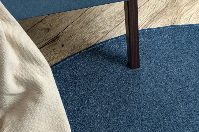 Koberec SEDUCTION 71 kruh svetlomodrý