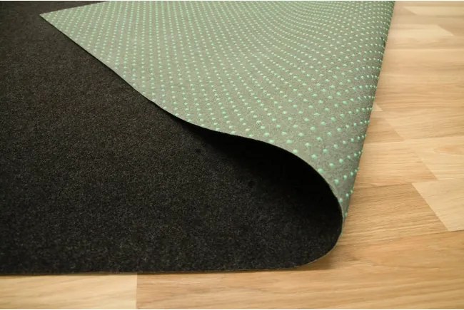 Metrážny koberec Nop Grass 78 antracit - Výpredaj