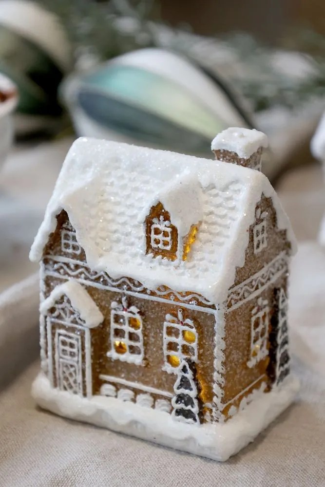 Perníková chalúpka so svetielkami Gingerbread Noël LED - 8*6*10 cm