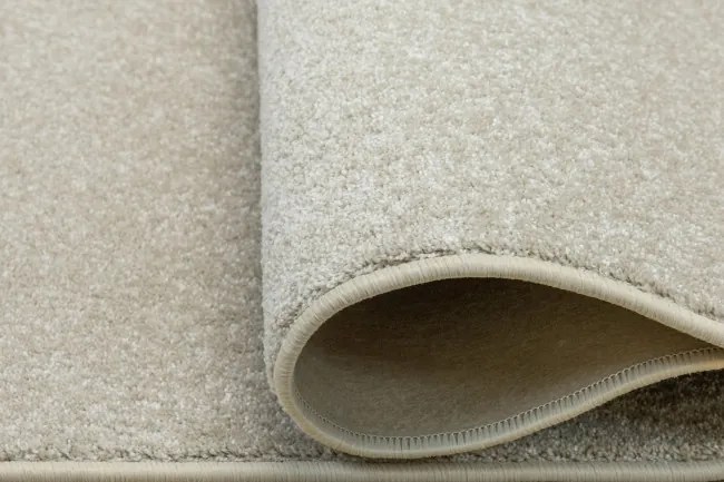 Metrážny koberec BRIGHTON 173 béžový