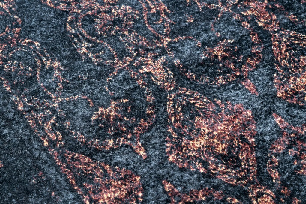 ANDRE prateľný koberec Ornament, čierno-terakotový, rozmer 160x220 cm